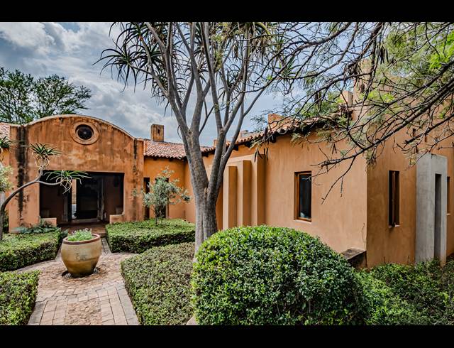 3 BEDROOM HOUSE FOR SALE IN LEEUWFONTEIN ESTATE